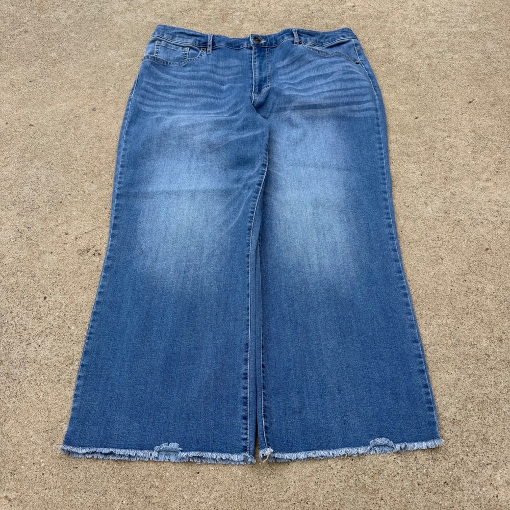 LOGO Lori Goldstein Wide Leg Jeans Medium Wash Raw Hem Blue Denim Womens 16